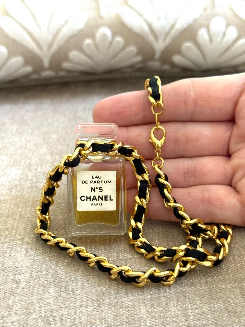 Authentic vintage Chanel No. 5 Perfume Bottle Necklace gold black chain